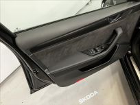 Škoda Superb 2.0 TDI SportLine  Combi 7DSG 4x4