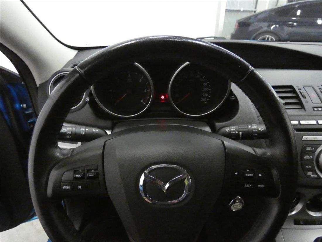 Mazda 3 1.6 MZ-CD  Hatchback