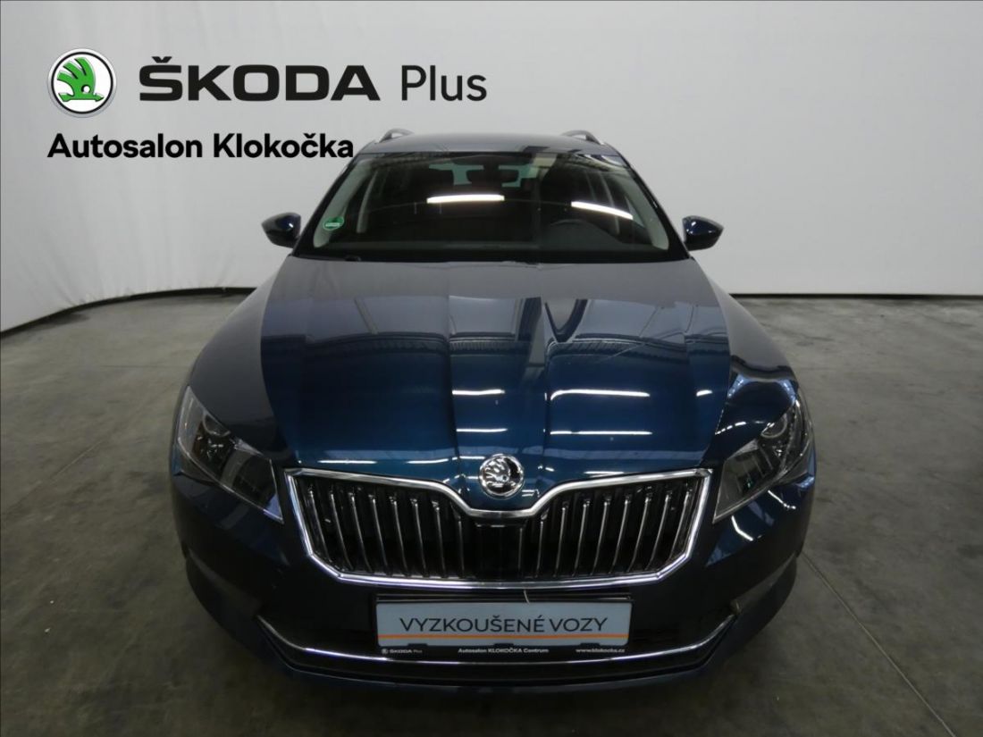 Škoda Superb 2.0 TDI DSG 4X4 Ambition Combi