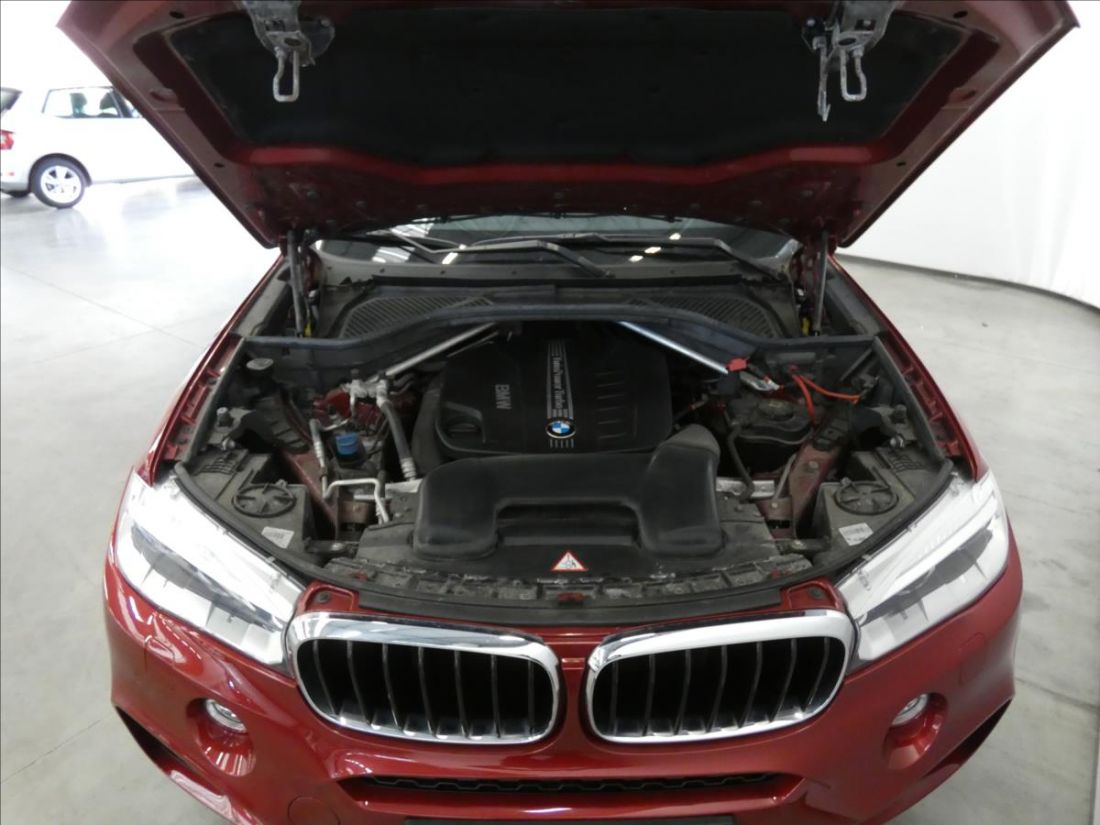BMW X6 3.0 D M-paket SUV XDrive 8AUT