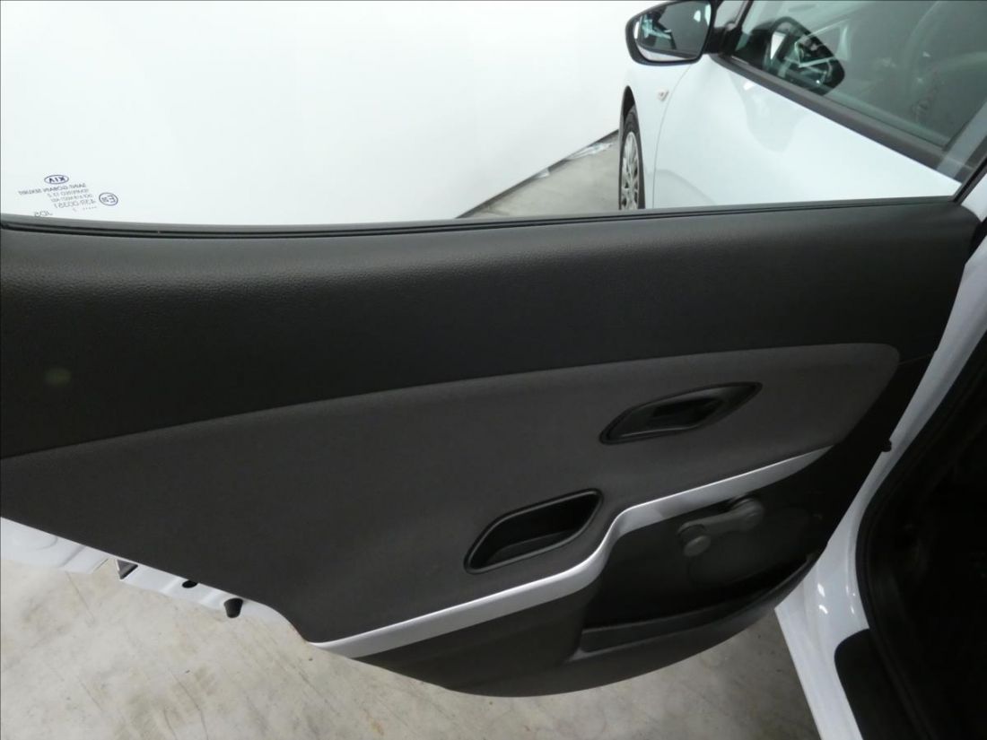 Kia Ceed 1.4 CRDI Comfort Hatchback
