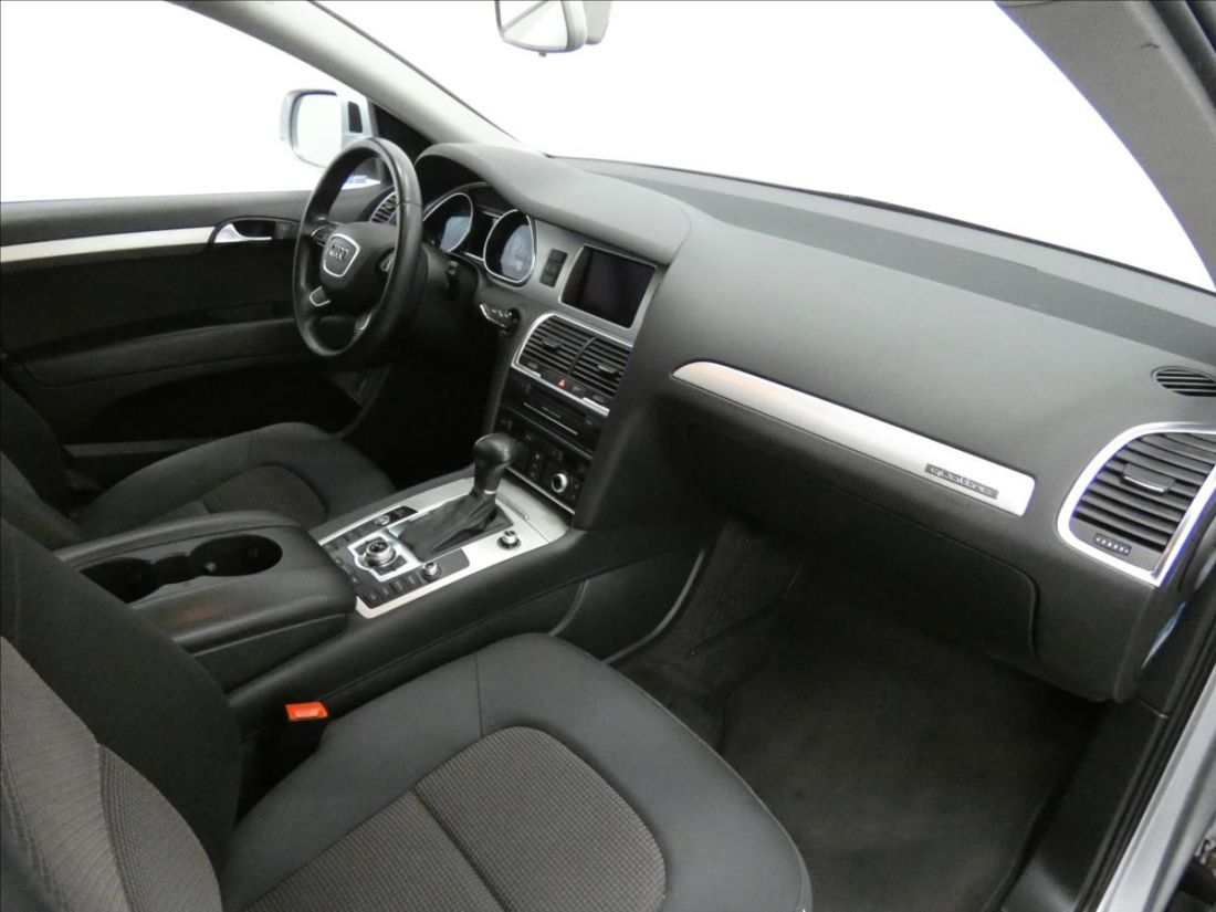 Audi Q7 3.0 TDI  SUV Quattro