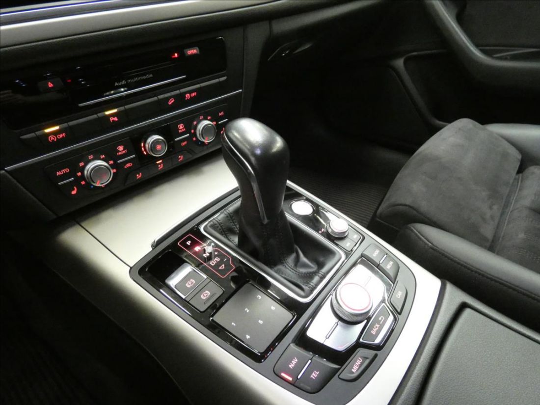 Audi A6 Allroad 3.0 TDI  Combi Quattro 7 S-tronic