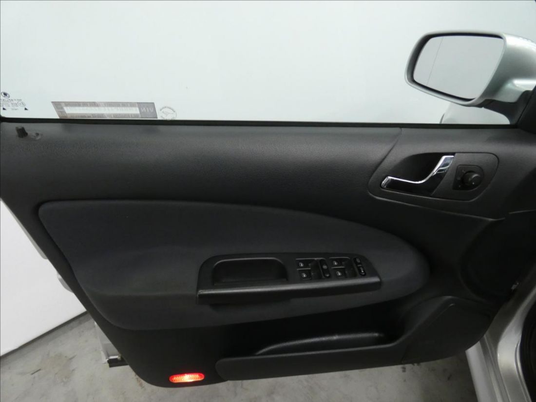 Škoda Octavia 1.9 TDI Elegance Liftback