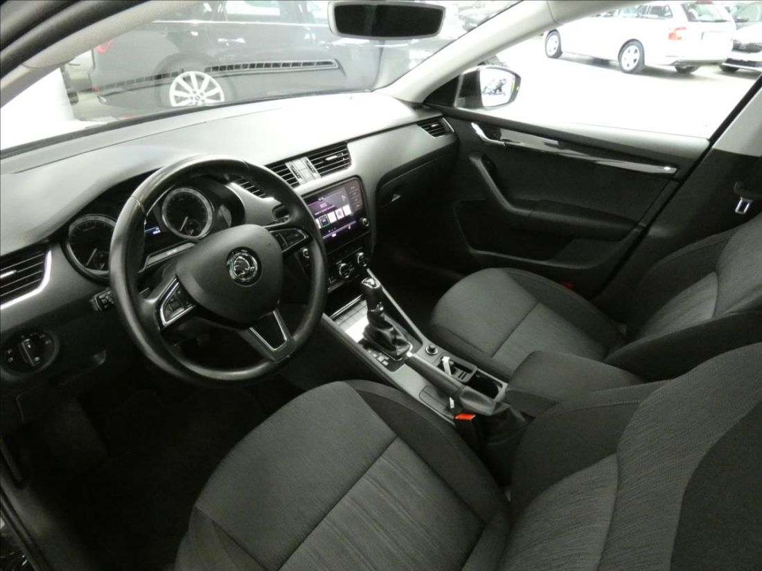 Škoda Octavia 1.6 TDI StylePlus Combi 7DSG