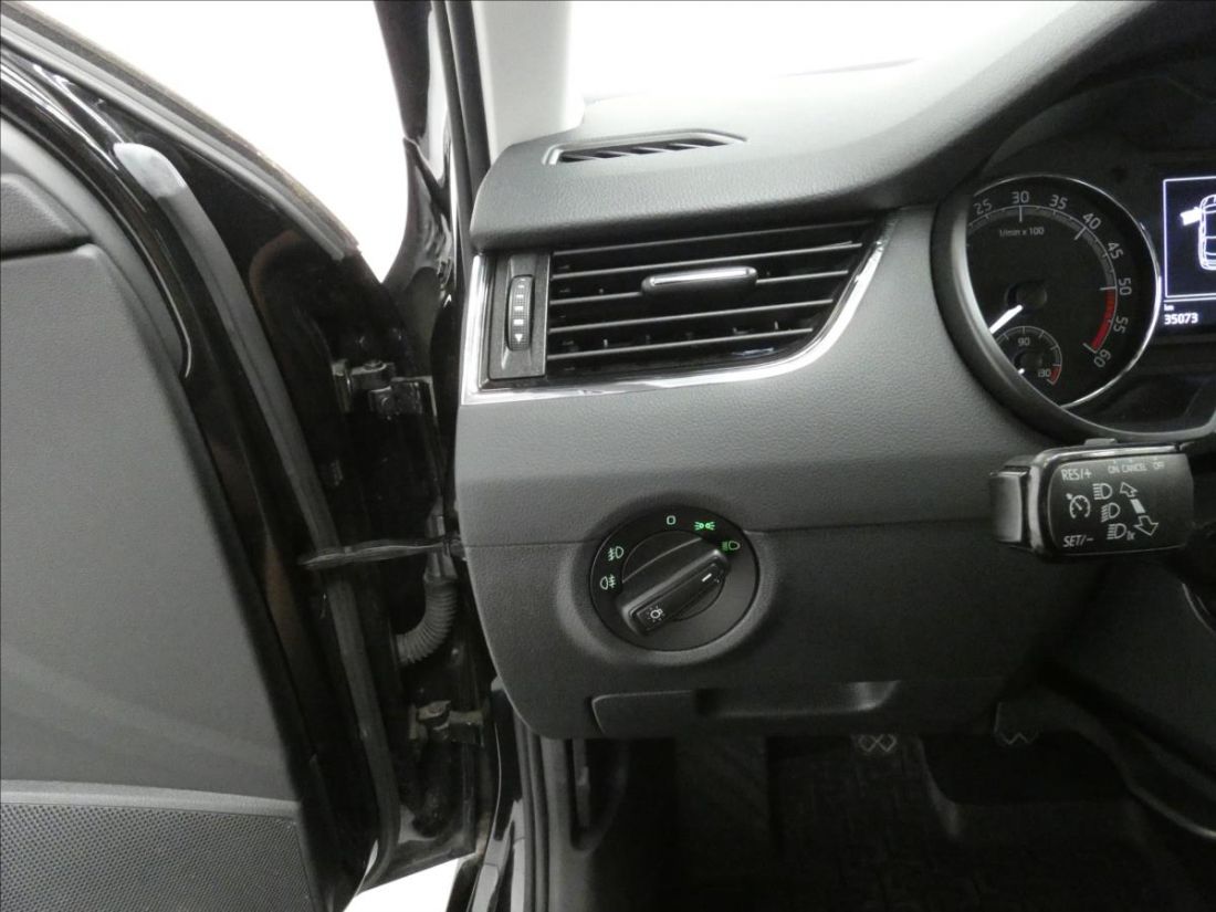 Škoda Octavia 1.6 TDI AmbitionPlus