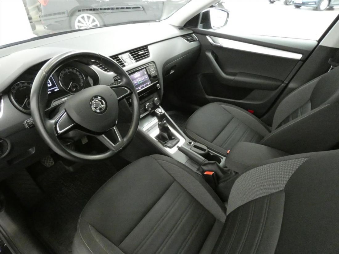 Škoda Octavia 1.6 TDI AmbitionPlus