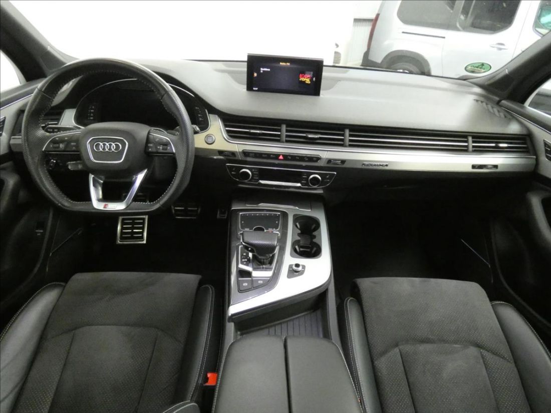 Audi Q7 3.0 TDI S-Line SUV Quattro 8TT