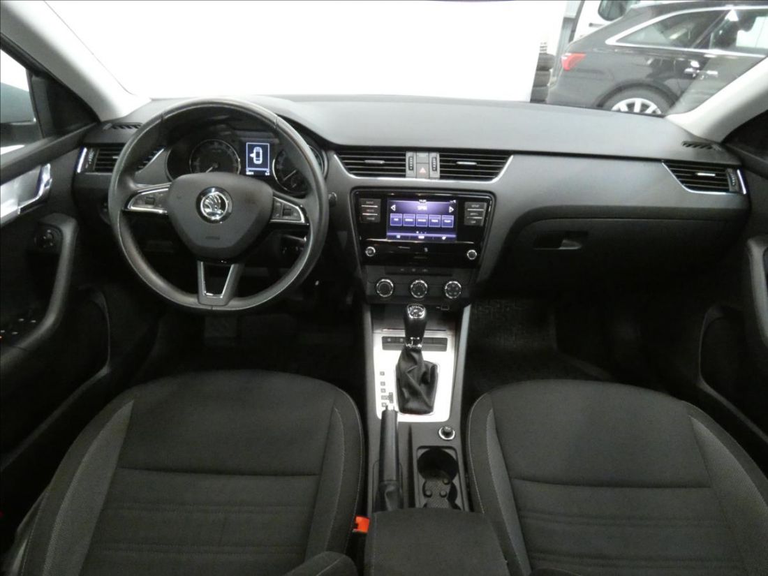 Škoda Octavia 2.0 TDI Ambition Combi