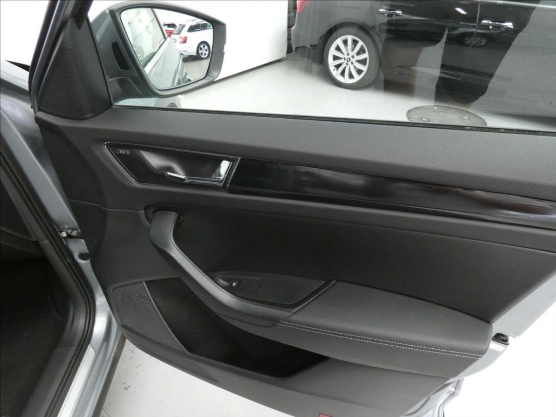 Škoda Kodiaq 2.0 TDI StylePlus SUV 7DSG 4x4