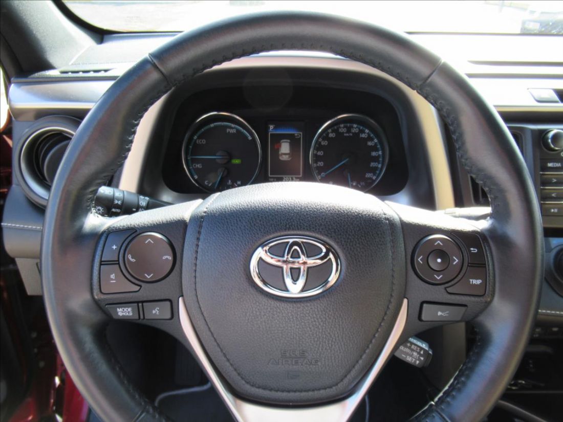 Toyota RAV4 2.5 Selection