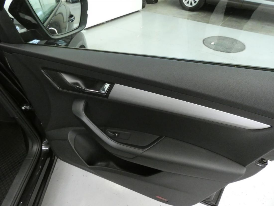 Škoda Karoq 1.6 TDI Style SUV