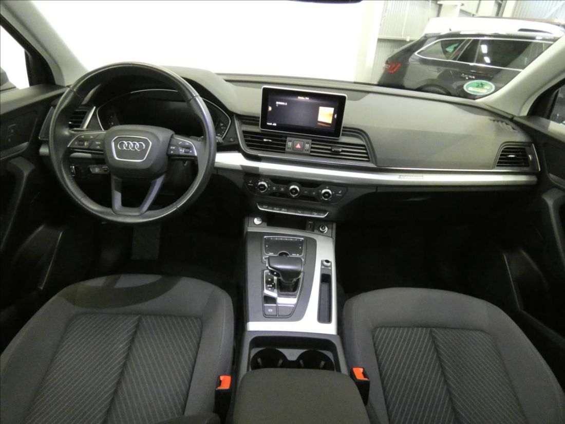Audi Q5 2.0 40 TDI  SUV S-tronic