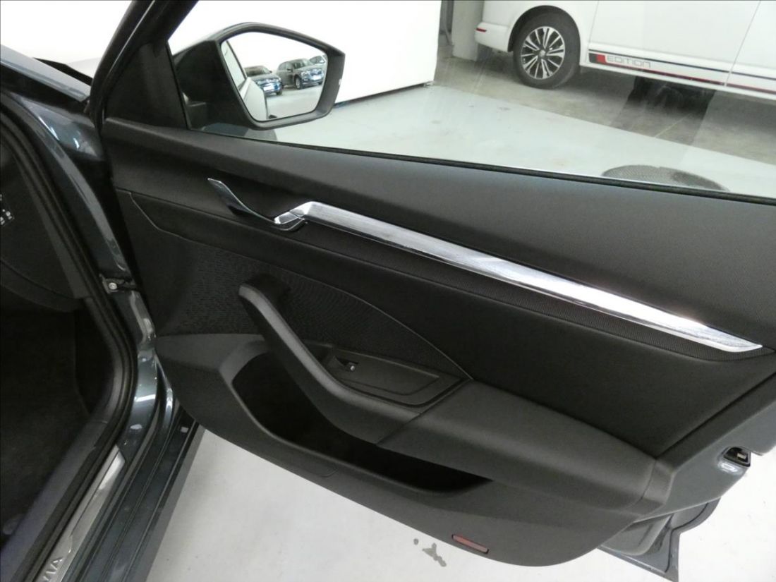 Škoda Octavia 1.5 TSI StylePlus liftback