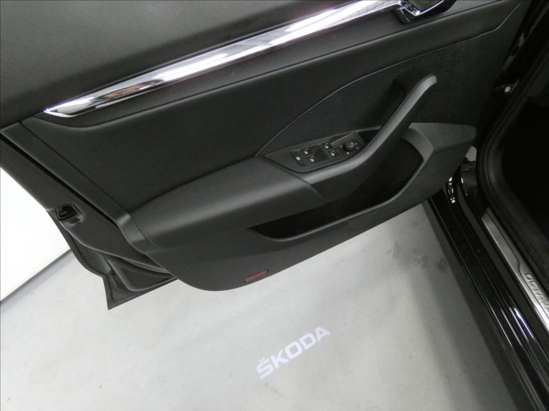 Škoda Octavia 1.5 TSI StylePlus StylePlus