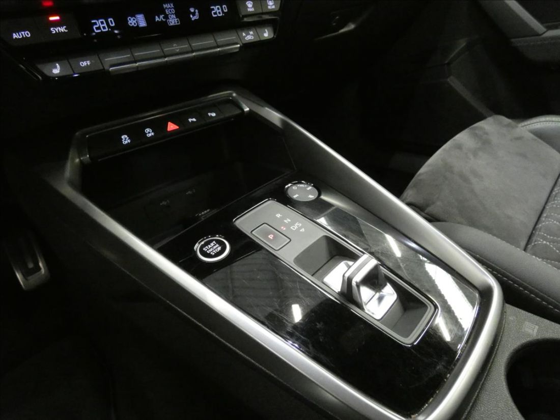Audi A3 1.5 TFSI Advanced 7DSG Sportback