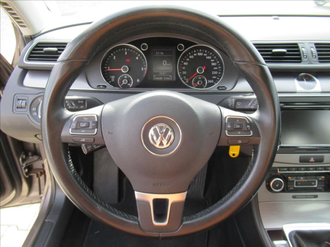 Volkswagen Passat 2.0 TDI Comfortline  4motion