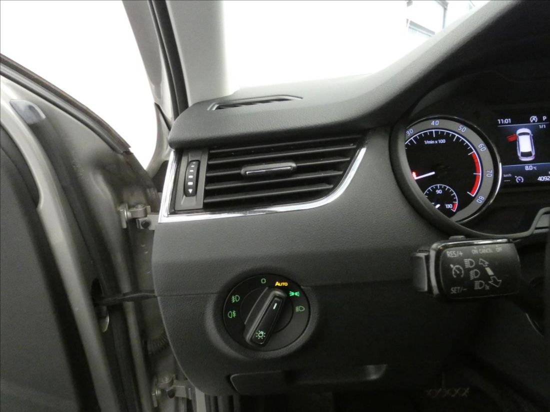 Škoda Octavia 2.0 TSI Style Combi 7DSG