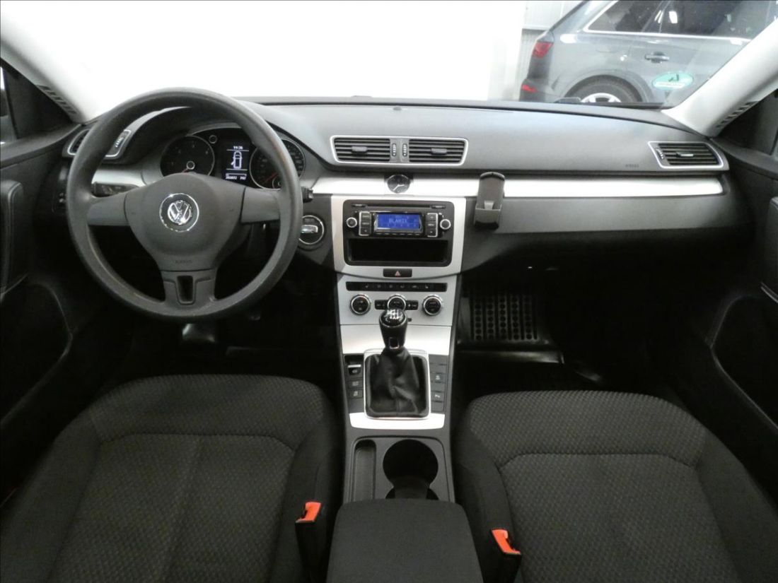 Volkswagen Passat 2.0 TDI Comfortline Combi