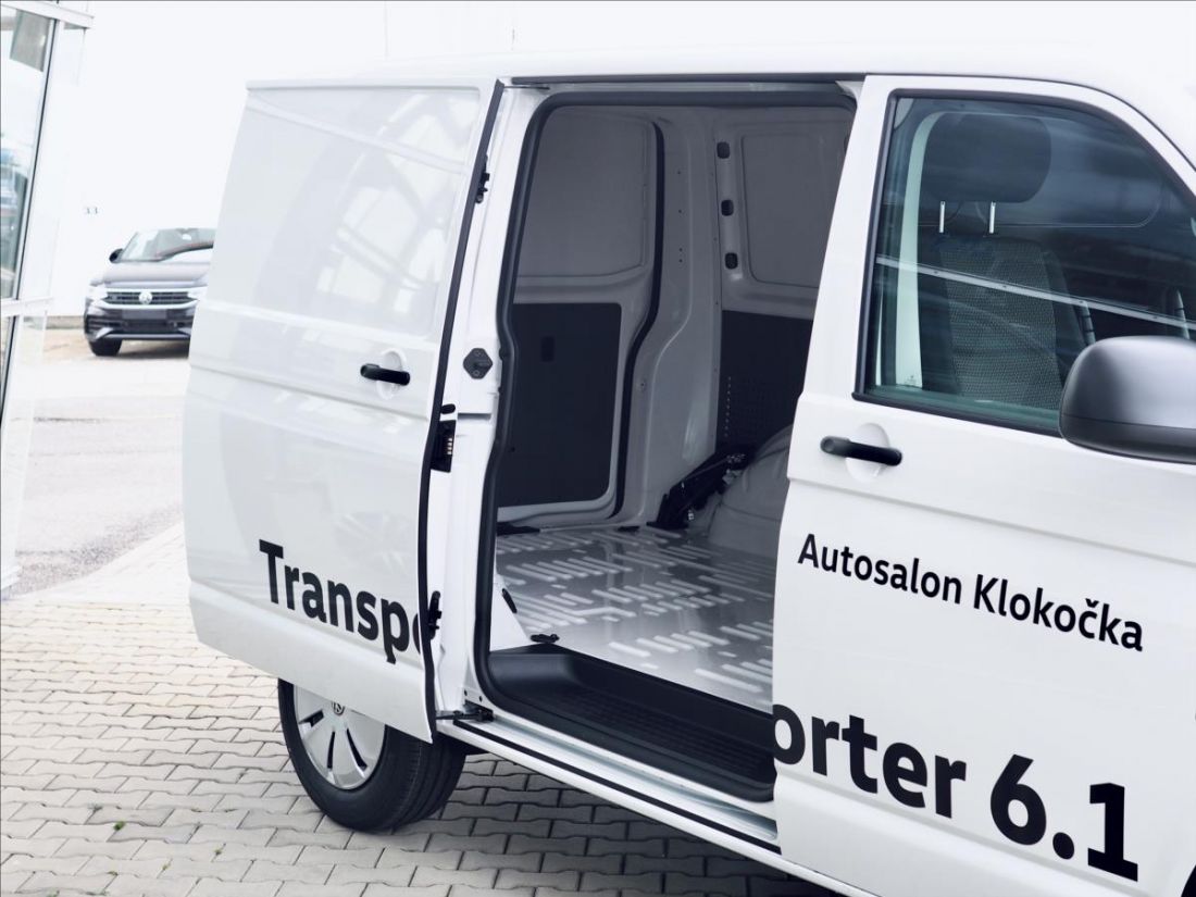 Volkswagen Transporter 2.0 TDI KR skříň