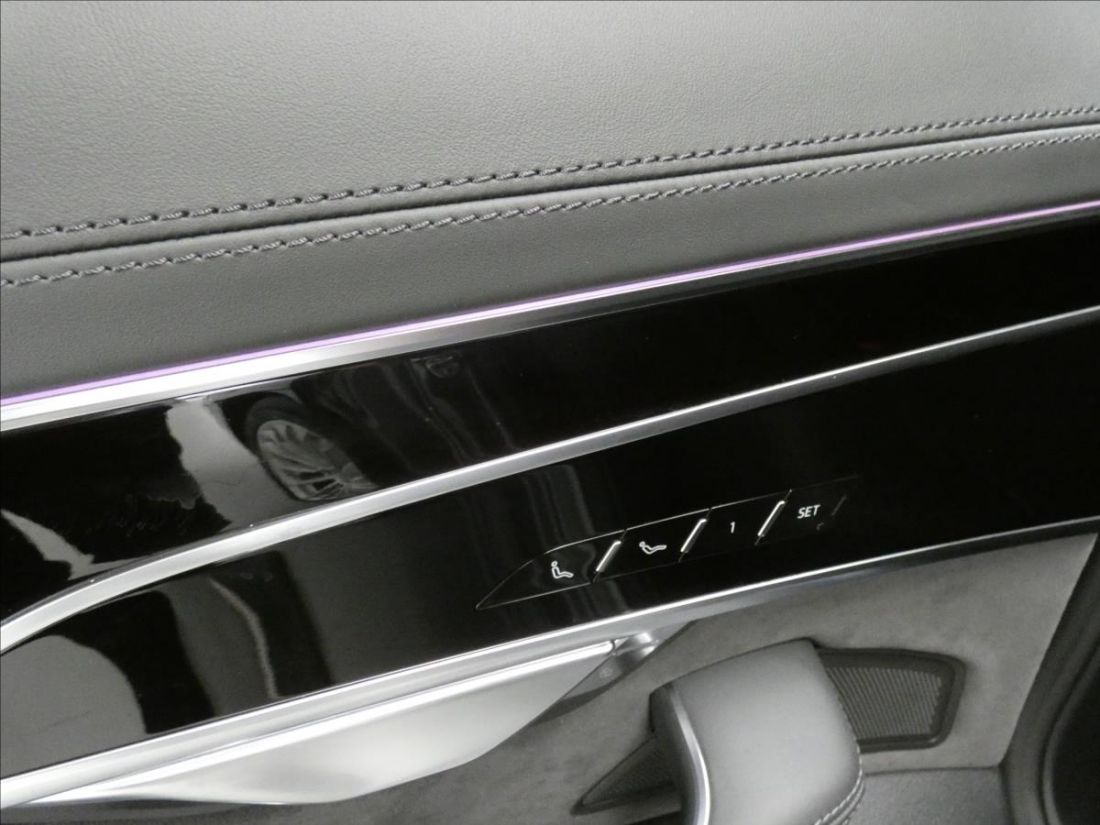 Audi A8 3.0 55 TFSI 250kW Quattro Sedan 8TipTronic