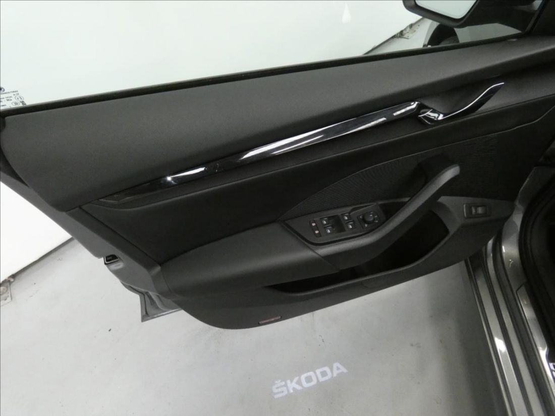 Škoda Octavia 2.0 TSI  DSG Sportline 4x4  Combi