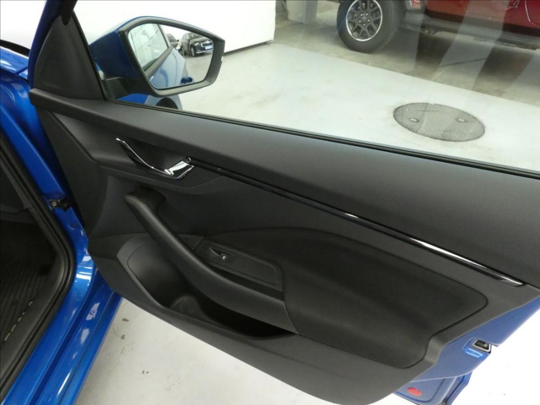 Škoda Scala 1.5 TSI AmbitionPlus hatchback
