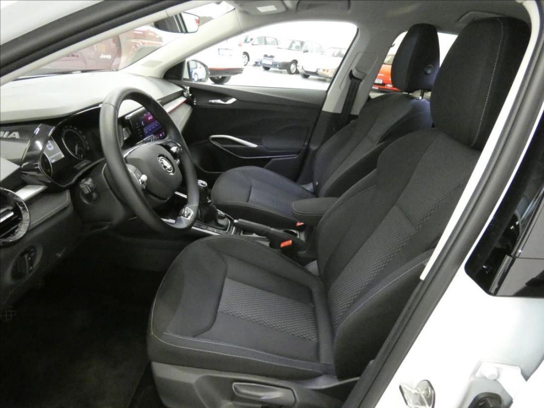 Škoda Fabia 1.0 TSI StylePlus  Hatchback