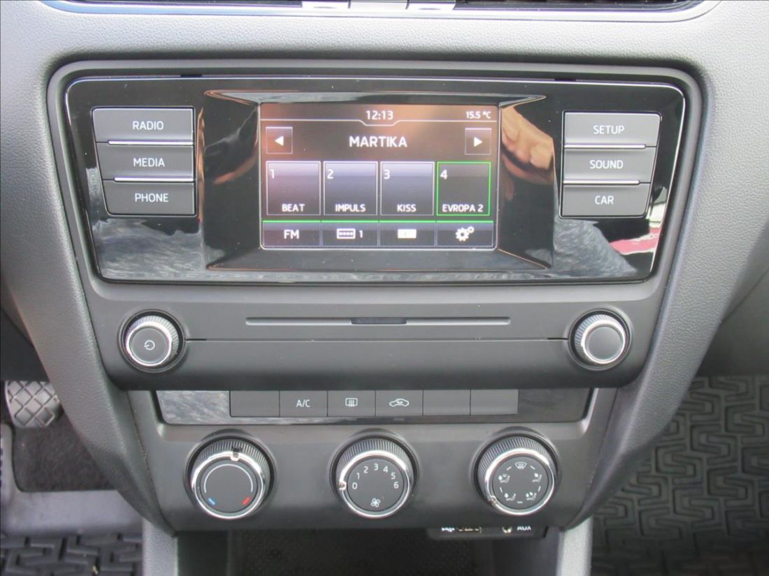 Škoda Octavia 1.6 TDI Active Liftback