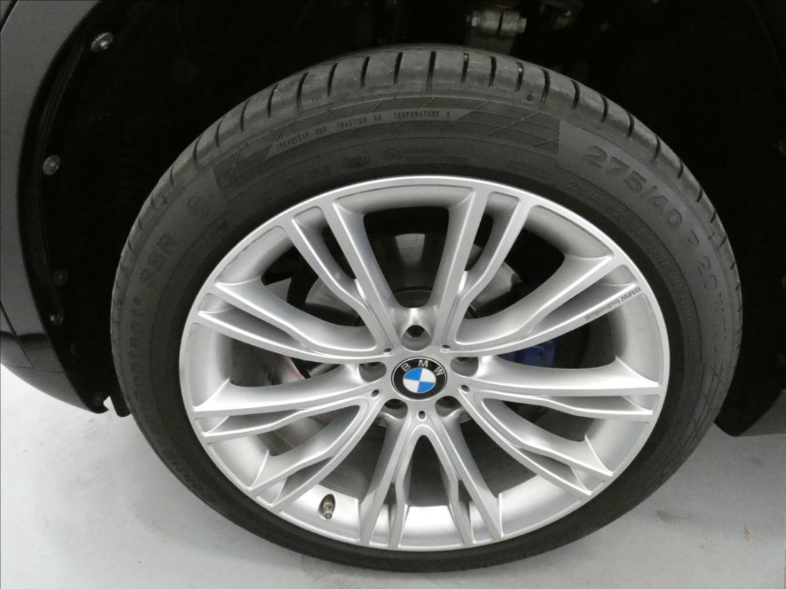 BMW X5 3.0 xDrive30d  SUV
