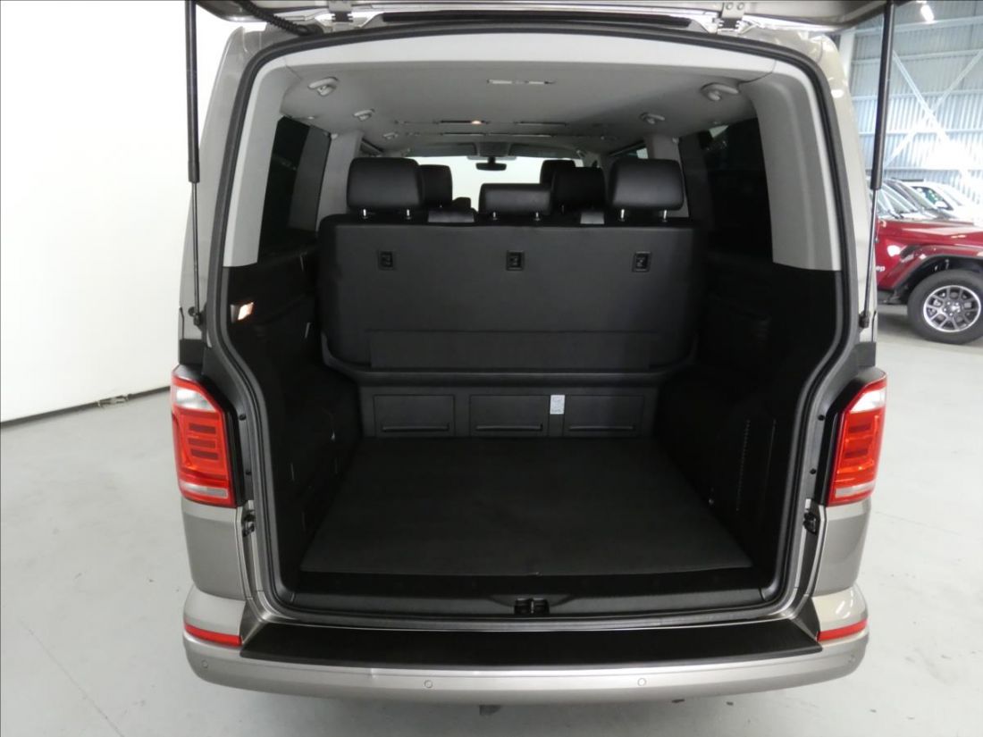 Volkswagen Multivan 2.0 TDI Comfortline  7DSG
