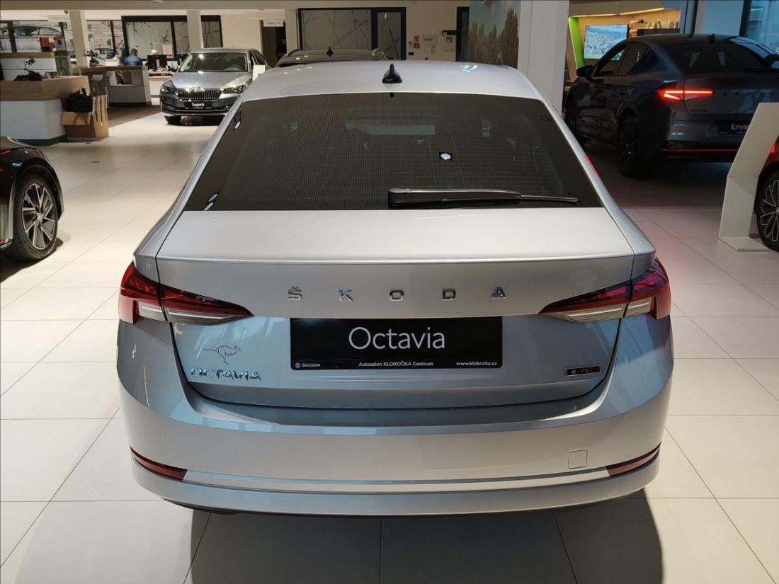 Škoda Octavia 1.5 TSI Ambition DSG