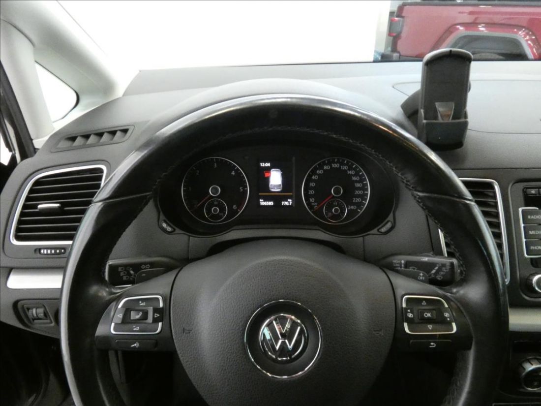 Volkswagen Sharan 2.0 TDI Comfortline  MPV 6DSG