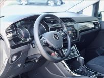 Volkswagen Touran 1.5 TSI 7 DSG HL