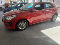 Kia Rio 1.2 MT ECLUSIVE