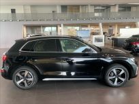 Audi Q5 2.0   S line 40 TDI quattro