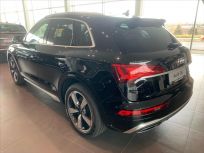 Audi Q5 2.0   S line 40 TDI quattro