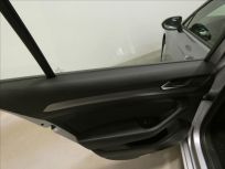 Volkswagen Passat 1.5 TSI Highline 7DSG NAVI