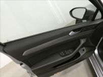 Volkswagen Passat 1.5 TSI Highline 7DSG NAVI