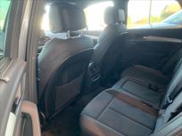 Audi Q5 2.0   SB S line 40 TDI quattro