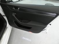 Škoda Superb 2.0 TDI StylePlus Combi DSG 4x4