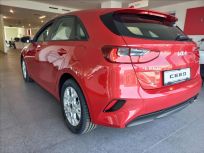 Kia Ceed 1.5 HB T-GDi  MT SPIN