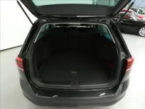 Volkswagen Passat 2.0 TDI Bussines 7DSG Combi