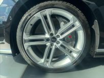 Audi A8 4.0   S8 quattro