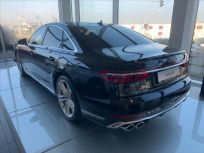 Audi S8 4.0   TFSI 420 kW quattro 8TT