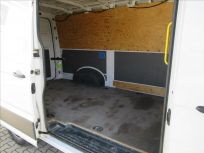 Volkswagen Crafter 2.0 TDI L2H1 8DSG NAVIGACE