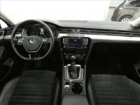 Volkswagen Passat 2.0 TDI Highline Sedan