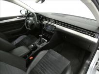 Volkswagen Passat 2.0 TDI Highline Sedan