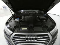 Audi Q7 3.0 TDI  SUV quattro 8tiptronic