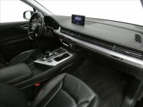 Audi Q7 3.0 TDI  SUV quattro 8tiptronic